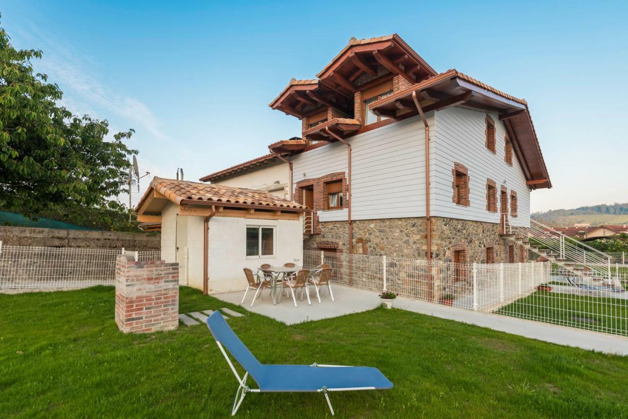 Apartamentos Turisticos El Ponton Arnuero Exterior photo